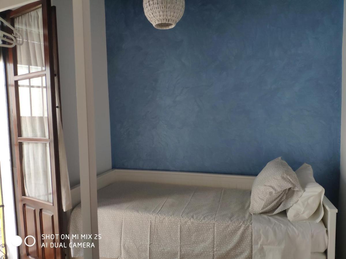 Casa En La Juderia Apartment การ์โมนา ภายนอก รูปภาพ