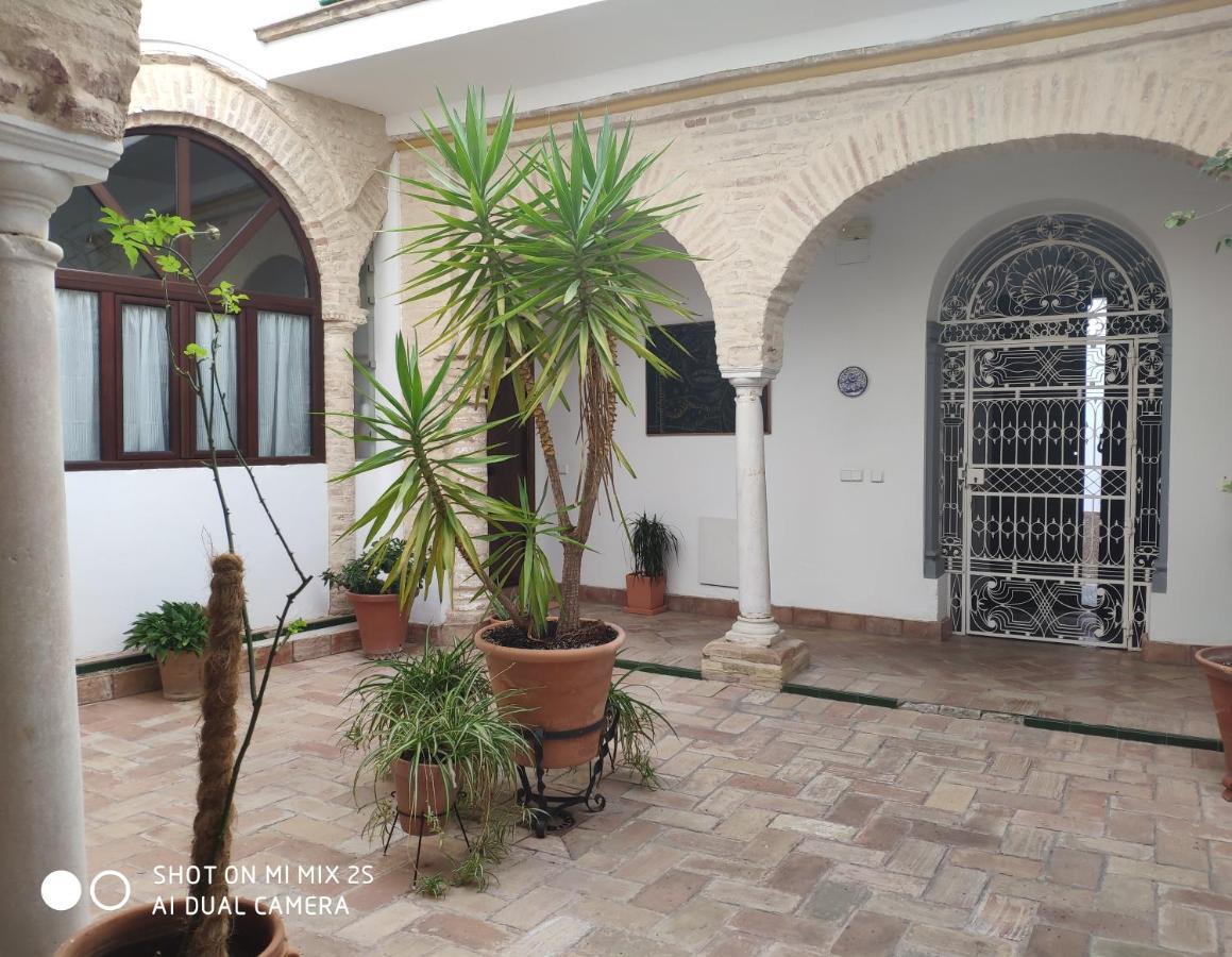 Casa En La Juderia Apartment การ์โมนา ภายนอก รูปภาพ
